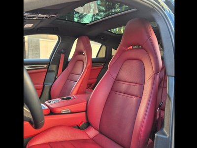 PORSCHE PANAMERA - 8