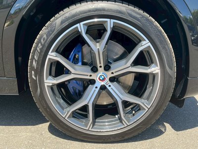 2023 BMW X6 — миниатюра 47
