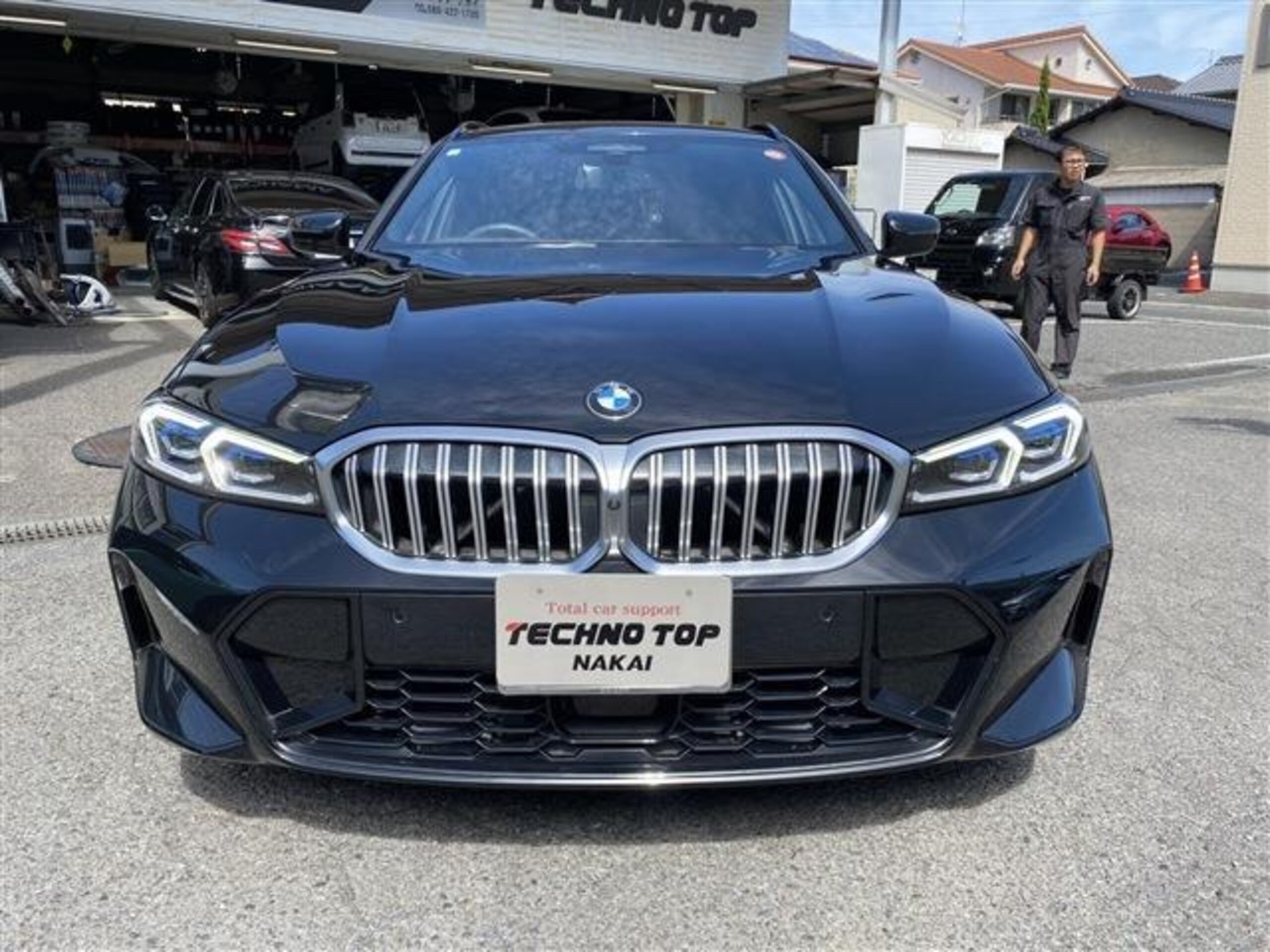 BMW 3 SERIES TOURING - View 1