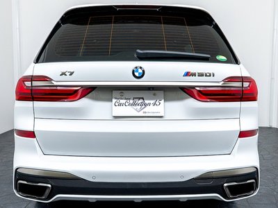 BMW X7 - 7