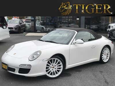 PORSCHE 911 CABRIOLET