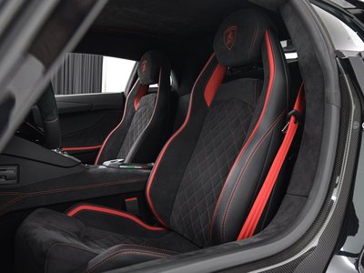 2019 Lamborghini AVENTADOR — миниатюра 13