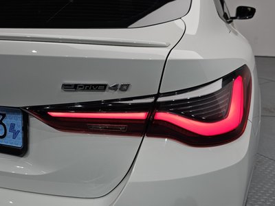 BMW I4 - 10