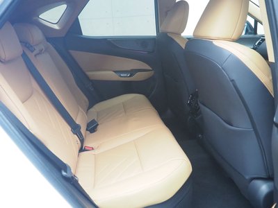 2023 Lexus NX 缩略图 13