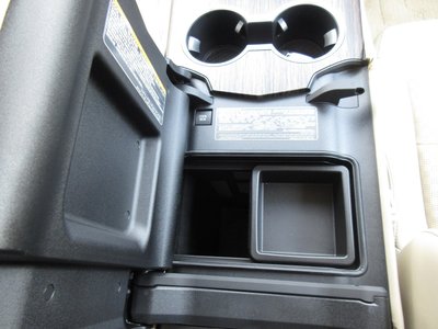 2023 Toyota LAND CRUISER 300 缩略图 29