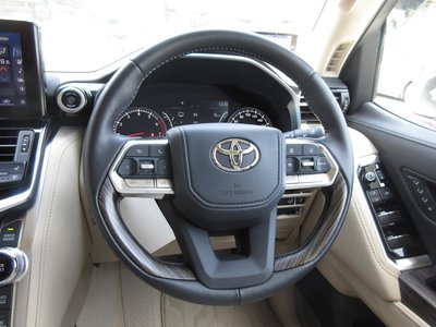 2023 Toyota LAND CRUISER 300 缩略图 27