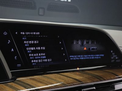 2021 Cadillac ESCALADE 5TH GENERATION 缩略图 17