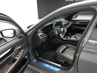 BMW 7 SERIES - 10