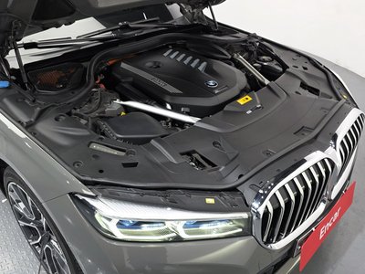 BMW 7 SERIES - 7