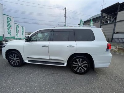 TOYOTA LAND CRUISER 200 - 5