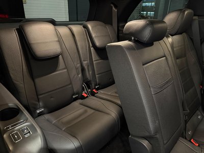 MERCEDES-BENZ GLS - 7