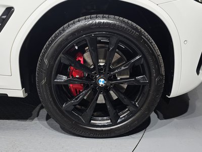 صورة 8 لـ 2025 BMW X4