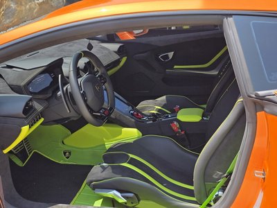 2023 Lamborghini HURACAN — миниатюра 11
