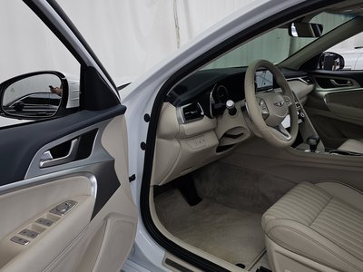 2023 Genesis THE NEW G70 photo 10