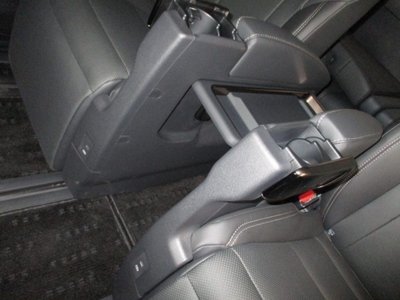 2025 Toyota ALPHARD — миниатюра 20