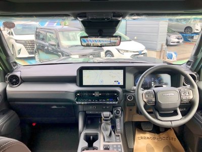 TOYOTA LAND CRUISER 250 - 5