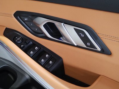 صورة مصغرة 55 لـ 2021 BMW 3 SERIES