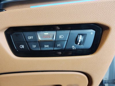صورة مصغرة 57 لـ 2021 BMW 3 SERIES