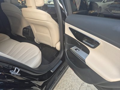 MERCEDES-BENZ E-CLASS - 10