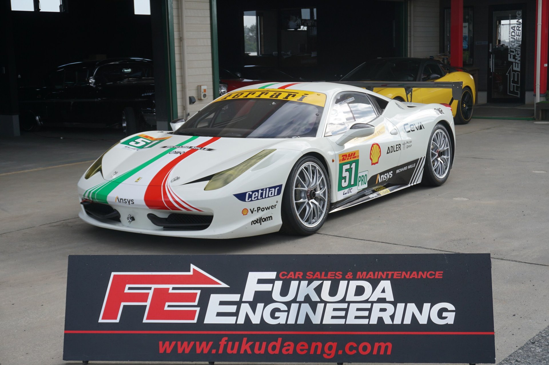 FERRARI 458 ITALIA - View 1