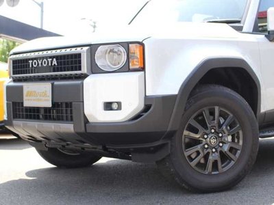 2025 Toyota LAND CRUISER 250 photo 4