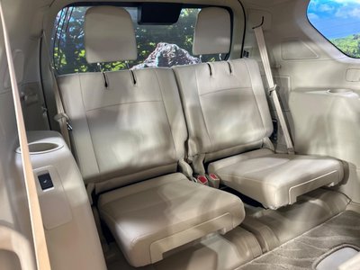 TOYOTA LAND CRUISER PRADO - 9