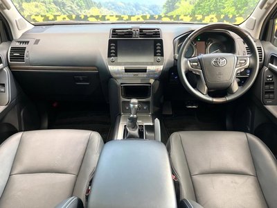 TOYOTA LAND CRUISER PRADO - 2