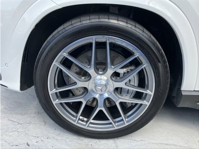 صورة 7 لـ 2025 Mercedes-BENZ GLE AMG
