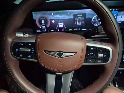 GENESIS GV80 - 3