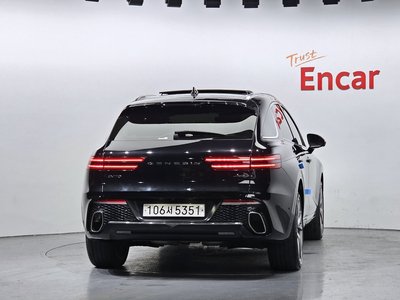 صورة 3 لـ 2022 Genesis GV70