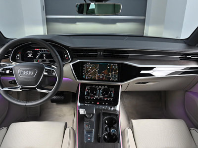 AUDI A6 - 5