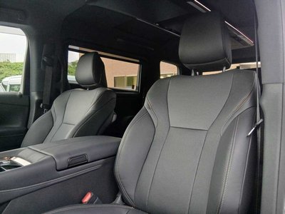 صورة 10 لـ 2024 Toyota ALPHARD