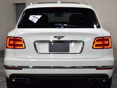صورة 10 لـ 2018 Bentley BENTAYGA