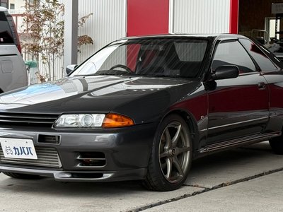 NISSAN SKYLINE GT-R - 1