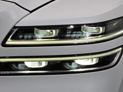 صورة 9 لـ 2021 Genesis GV80