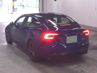 صورة 2 لـ 2026 Tesla MODEL 3