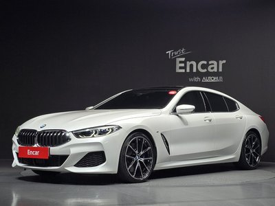 BMW 8 SERIES - 1