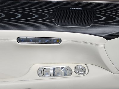 2022 Genesis G90 (RS4) — миниатюра 29