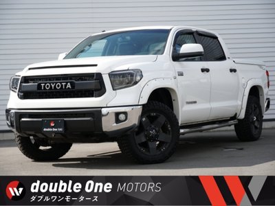 TOYOTA TUNDRA - 3