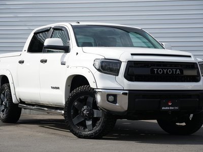 TOYOTA TUNDRA - 8