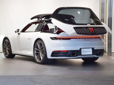 PORSCHE 911 - 5