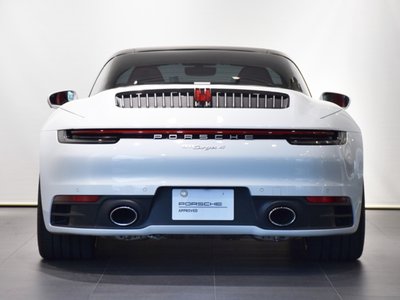 PORSCHE 911 - 8