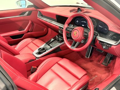 PORSCHE 911 - 10