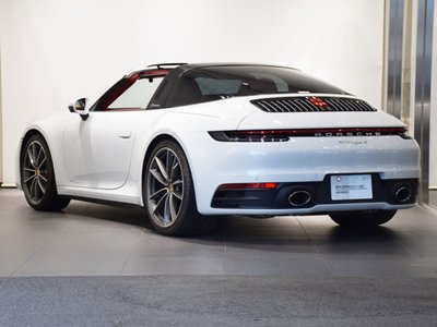 PORSCHE 911 - 4