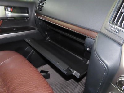 صورة مصغرة 23 لـ 2016 Toyota LAND CRUISER 200