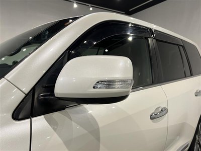 صورة مصغرة 35 لـ 2016 Toyota LAND CRUISER 200