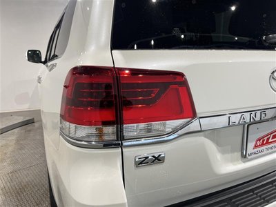 صورة مصغرة 37 لـ 2016 Toyota LAND CRUISER 200