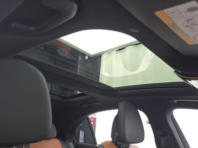 2026 MERCEDES-BENZ C-CLASS thumbnail 22