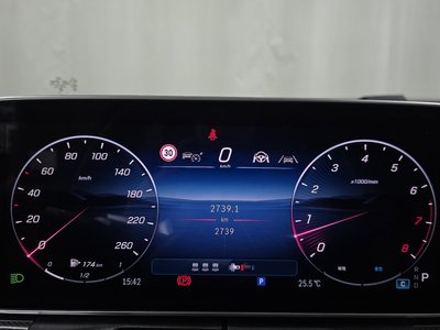 2026 MERCEDES-BENZ C-CLASS thumbnail 11