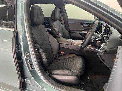 MERCEDES-BENZ E-CLASS - 4